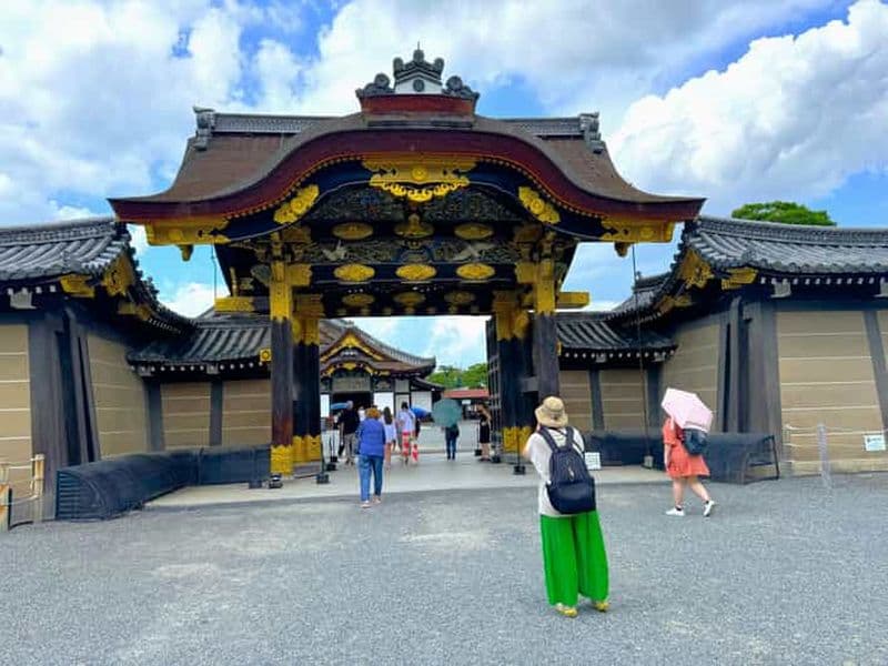 Kyoto : Visite guidée de 2 heures du château et des jardins de Nijo