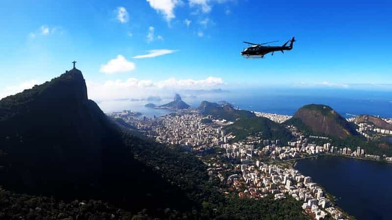 Rio de Janeiro : Pain de Sucre avec déjeuner et vol en hélicoptère