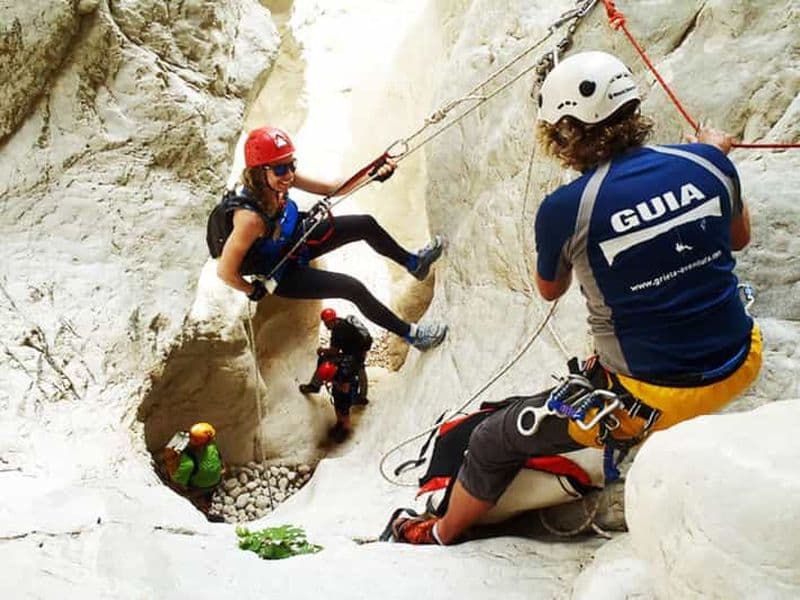Alicante : Expérience guidée de canyoning dans le Ravin de l'Enfer