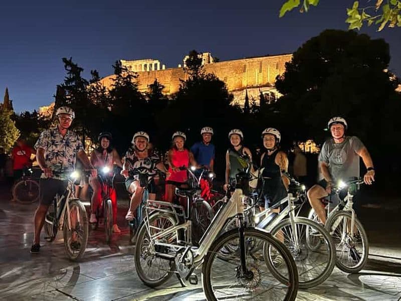 Athènes : visite nocturne des temps forts en vélo électrique
