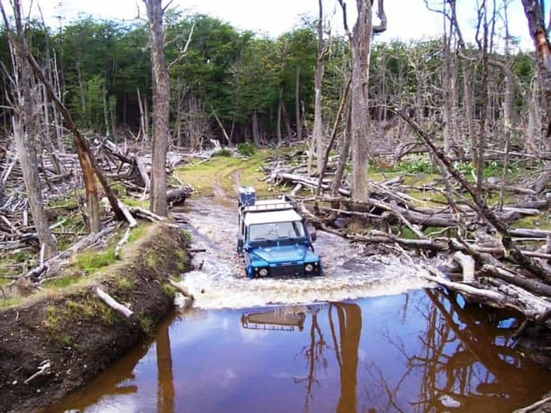 Excursion en 4x4 aux lacs de Fagnano et d'Escondido