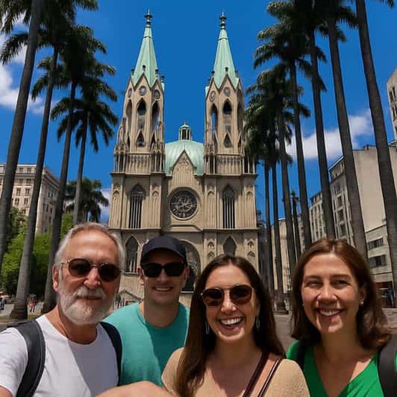 Billet São Paulo : visite à pied privée et halte gastronomique locale en option