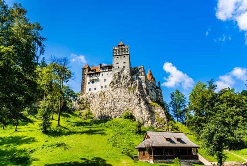Billet Bucarest : excursion au château de Dracula, au château de Peles et à Brasov