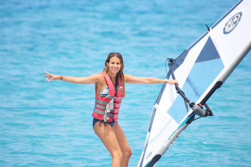 Rhodes : Essai de planche à voile