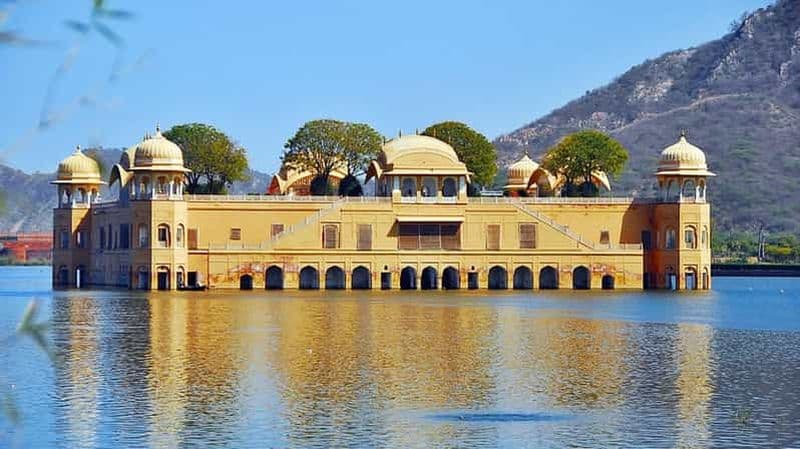 Jaipur : Fort d'Amber et Hawa Mahal avec visite guidée, le même jour