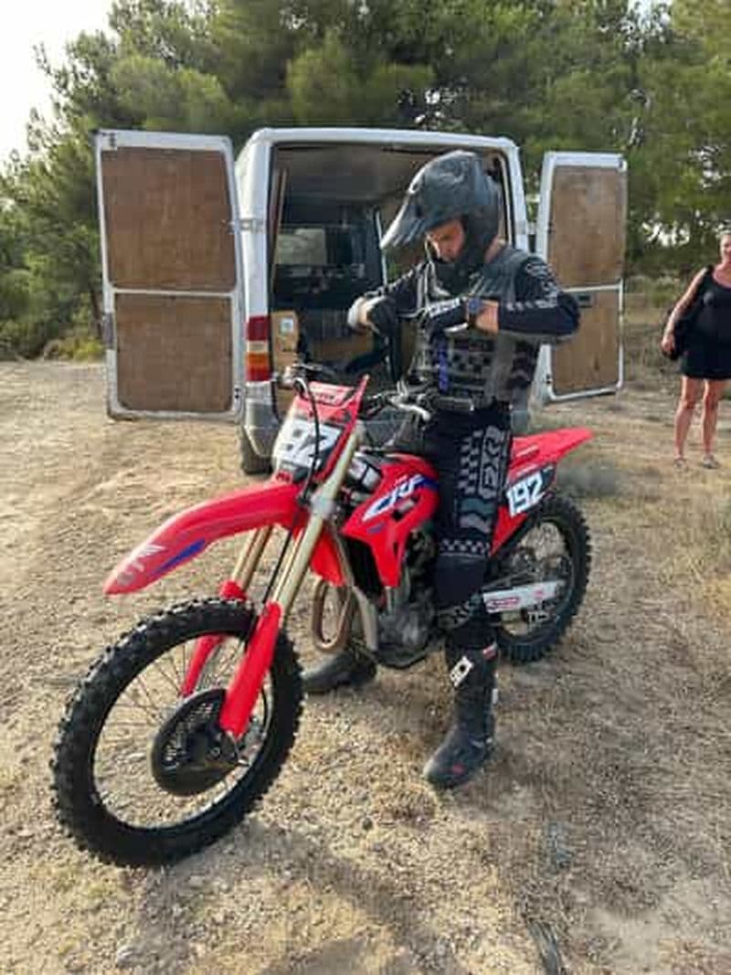 Rodos : Louez une moto-cross