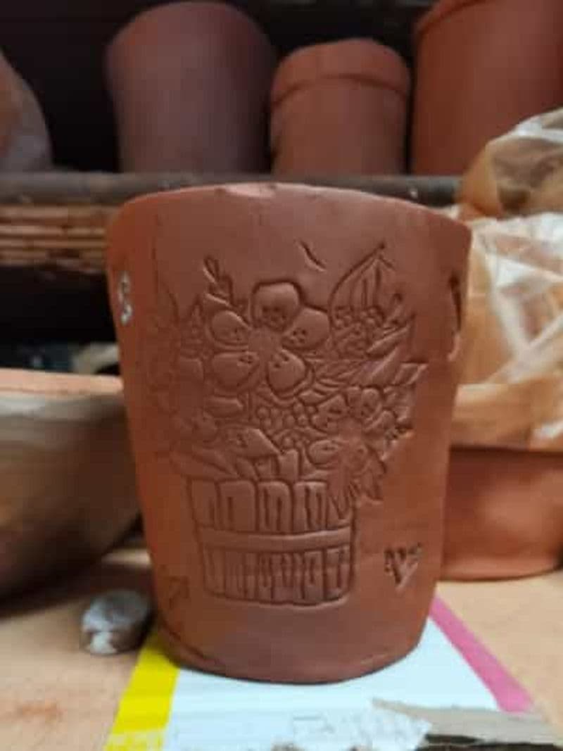 Visite d'un atelier de céramique et cours de poterie