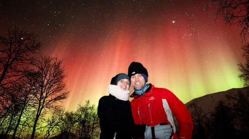 Tromsø : excursion pour observer les aurores boréales avec un guide de la région et photos