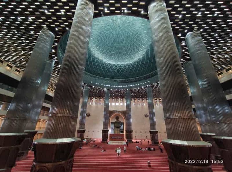 Billet Jakarta : Les points forts de la capitale avec un tour en bateau sur le canal