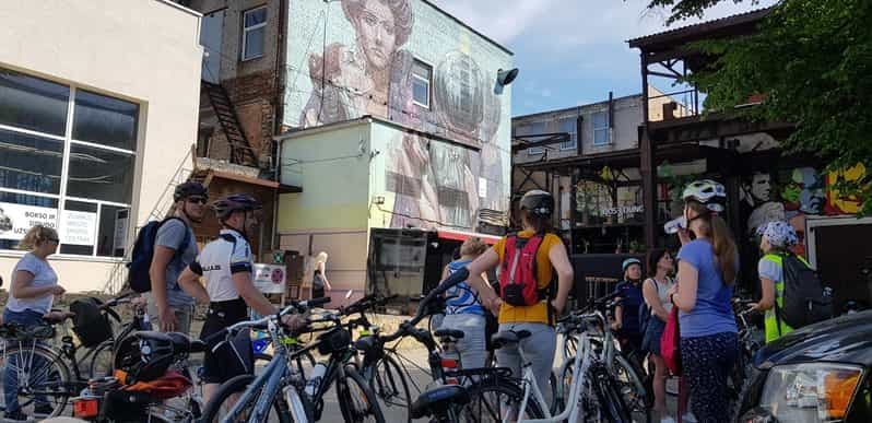 Vilnius : visite privée à vélo du Vilnius soviétique