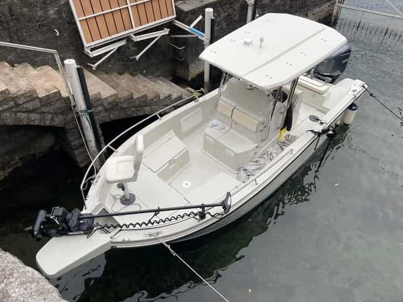Pêche en bateau sur le lac de Côme