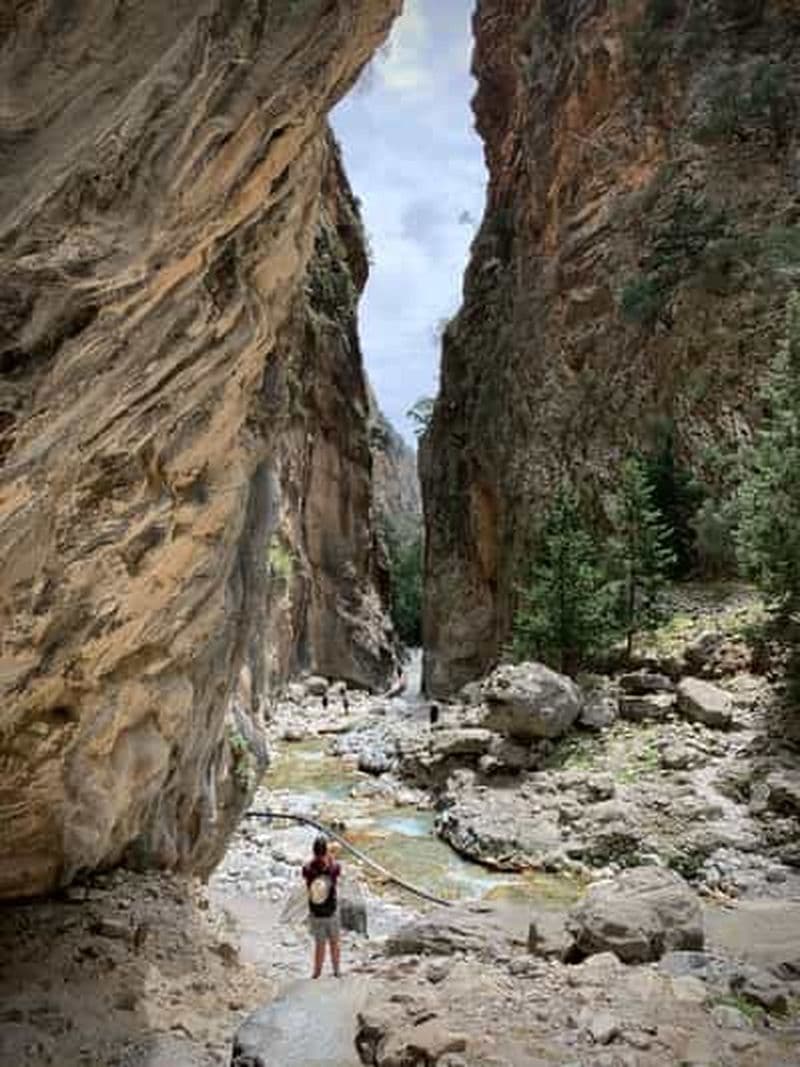 Circuit quotidien facile dans les gorges de Samaria avec trois heures de randonnée !