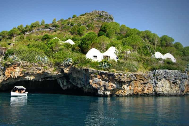 Dino Island & Arcomagno Eco-Boat Tour