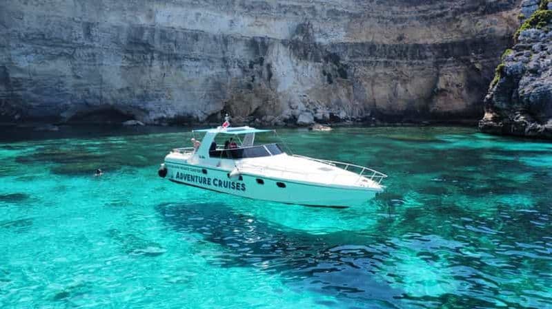 Au départ de Sliema : Location de bateau privé pour Comino et Gozo