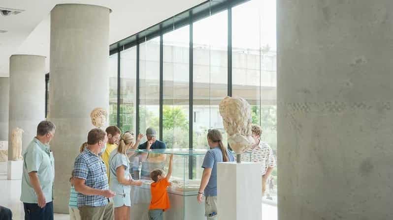 Musée de l'Acropole : visite familiale et chasse au trésor avec option billet