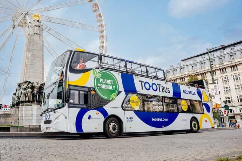Bruxelles : visite en bus à arrêts multiples et tour de grande roue