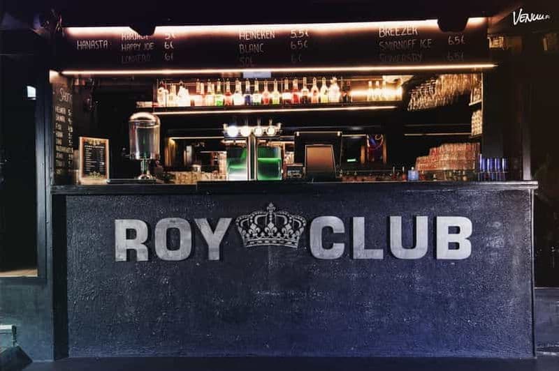 Rovaniemi : tournée des bars avec un guide de la région