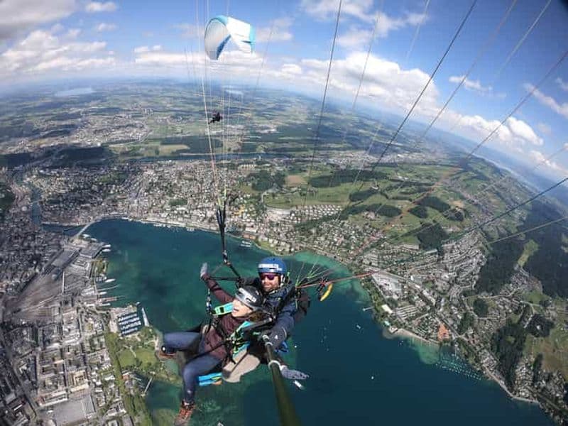 Vol biplace en parapente à Lucerne