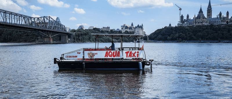 OTTAWA - GATINEAU : Service d'aqua-taxi