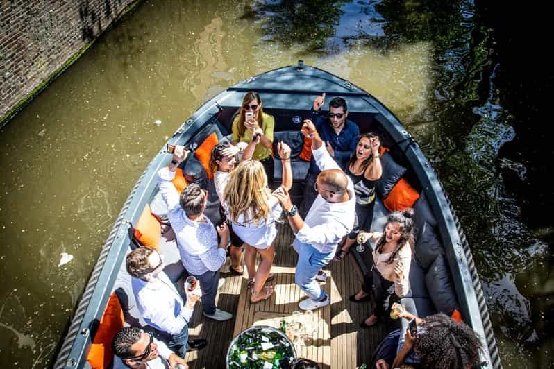 Amsterdam : visite privée en bateau à bière de la ceinture des canaux