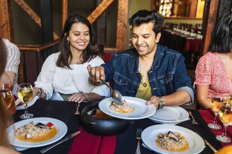Lisbonne : visite à pied sur le thème de la gastronomie et du vin dans la Baixa