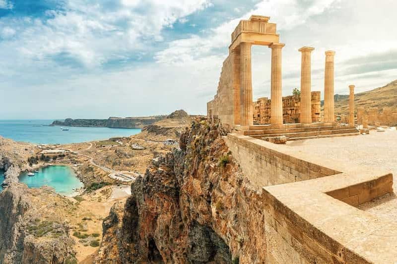 Billet Depuis Rhodes : Lindos transfert aller-retour en bus avec temps libre.