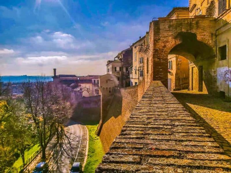 Jesi : châteaux et dégustation de vins