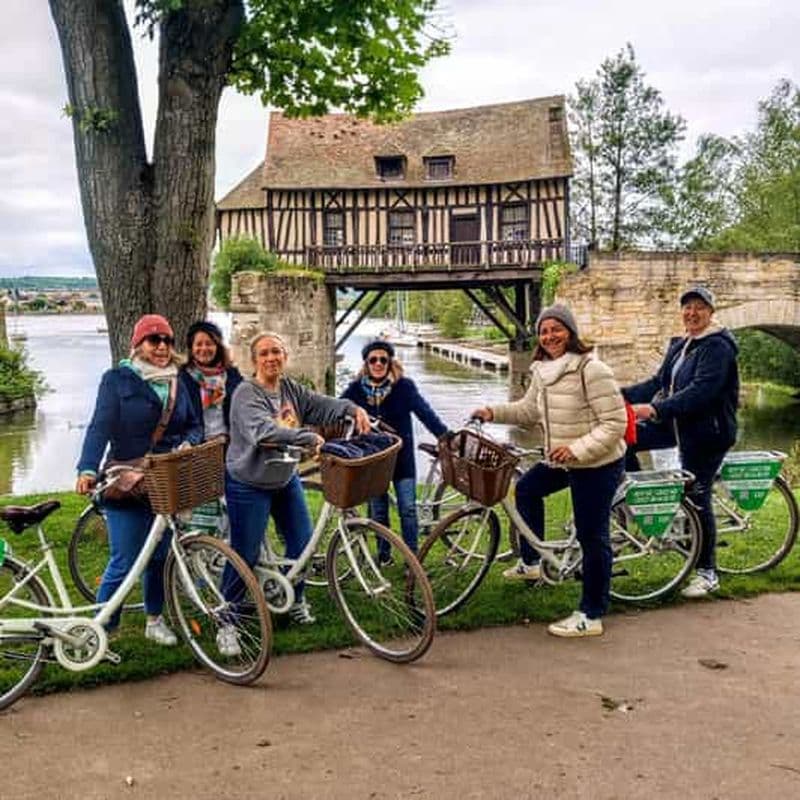 Visite guidée à vélo de Vernon à Giverny avec un guide de la région
