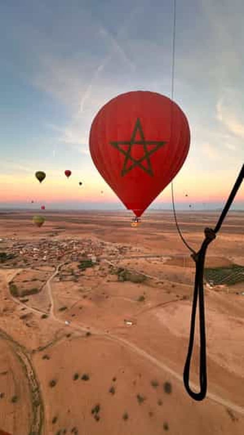 Billet Marrakech : vol en montgolfière, petit-déjeuner berbère et certificat