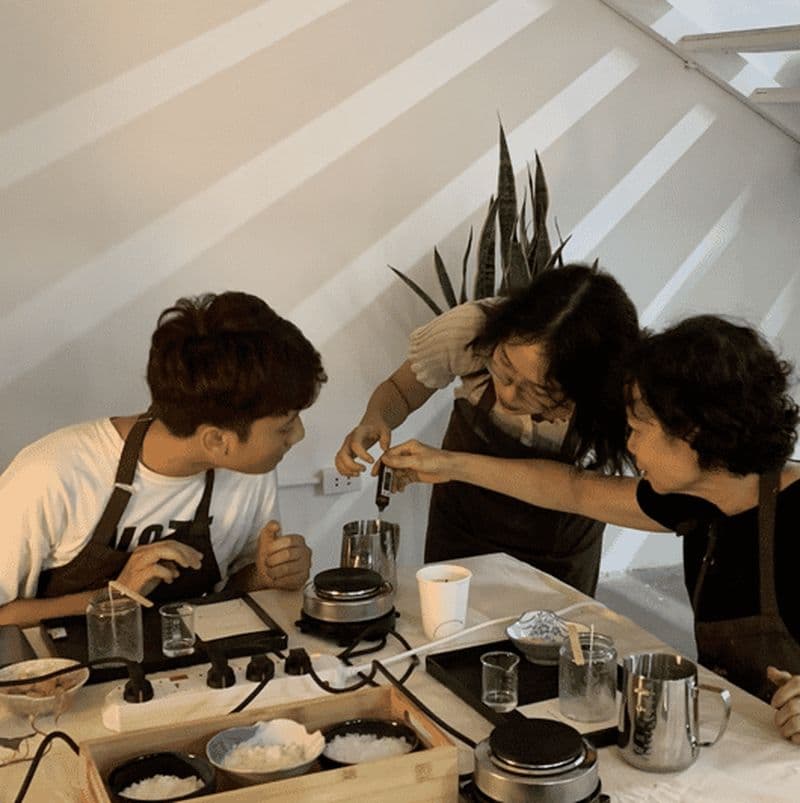 Hanoï : Atelier DIY pour créer votre propre bougie parfumée