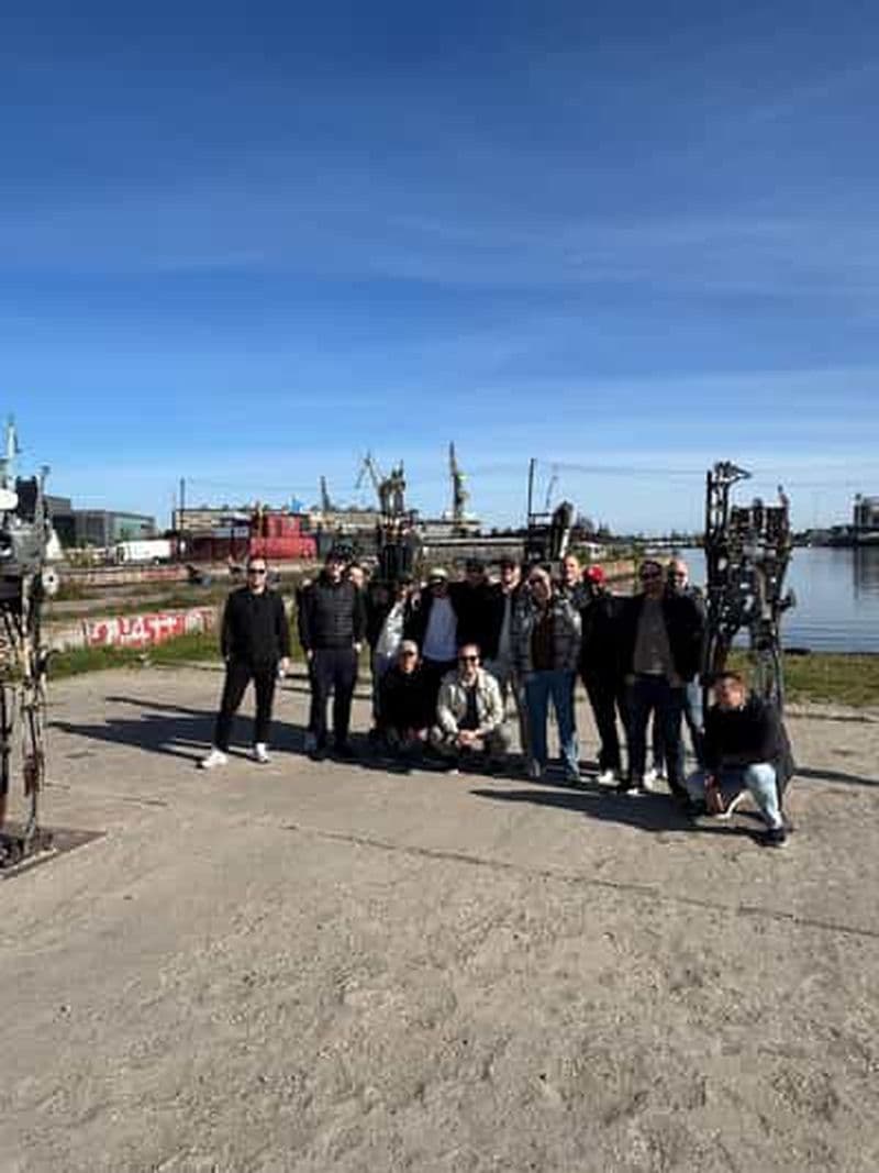 Gdańsk : le chantier naval et la colline de Gradowa en voiturette de golf