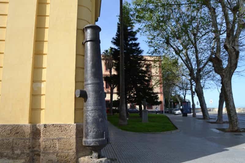 Visite de Cadix en anglais : Visite guidée à pied avec un guide local
