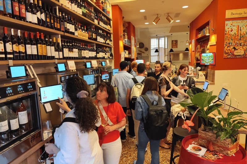 Bologne : dégustation de mets et de vins avec jeu interactif