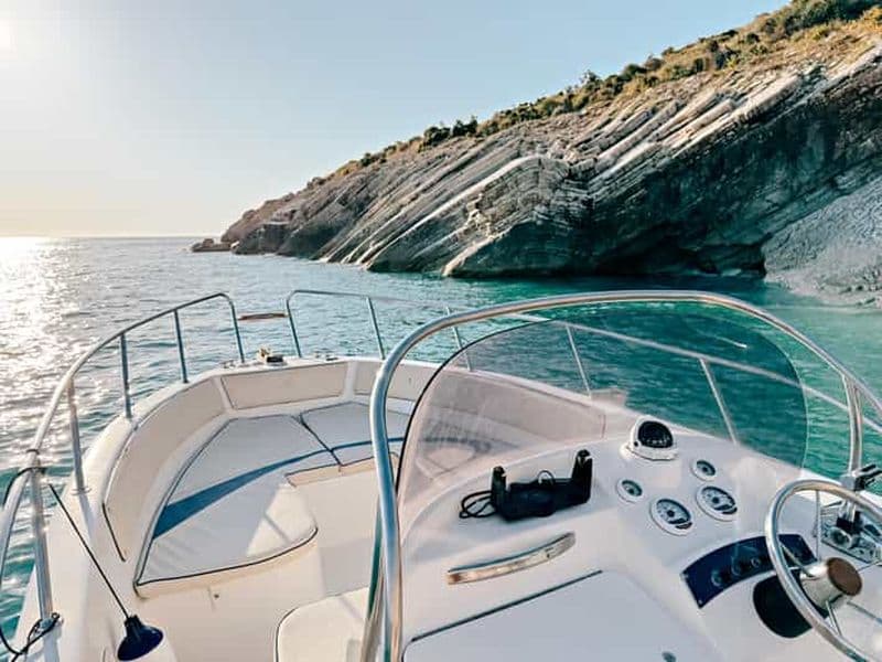 Saranda : tour en bateau, grotte des tortues, Kakome et Krorez, plongée avec tuba