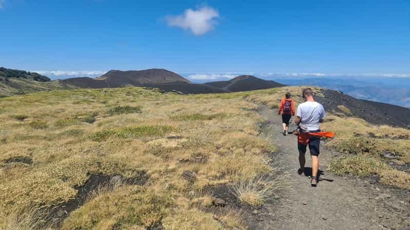 Sicile: excursion en jeep 4x4 sur l'Etna avec grottes de lave et forêts