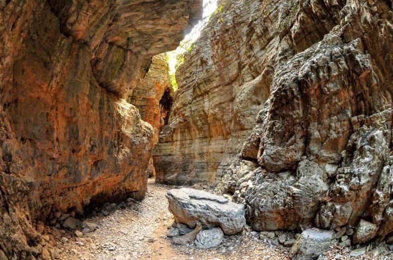 Promenade dans les gorges de l'Imbros et baignade à Frangokastello