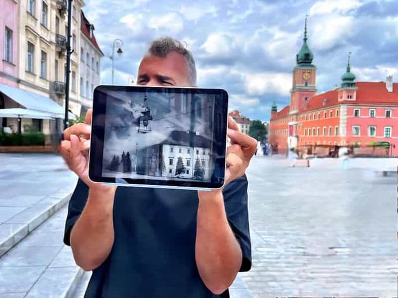 Varsovie : visite guidée avec photographie par drone