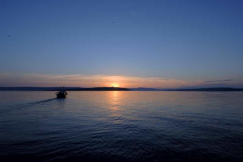 KRK:UNIQUE 5h Night Tour pêche, apéritif, dîner et boisson