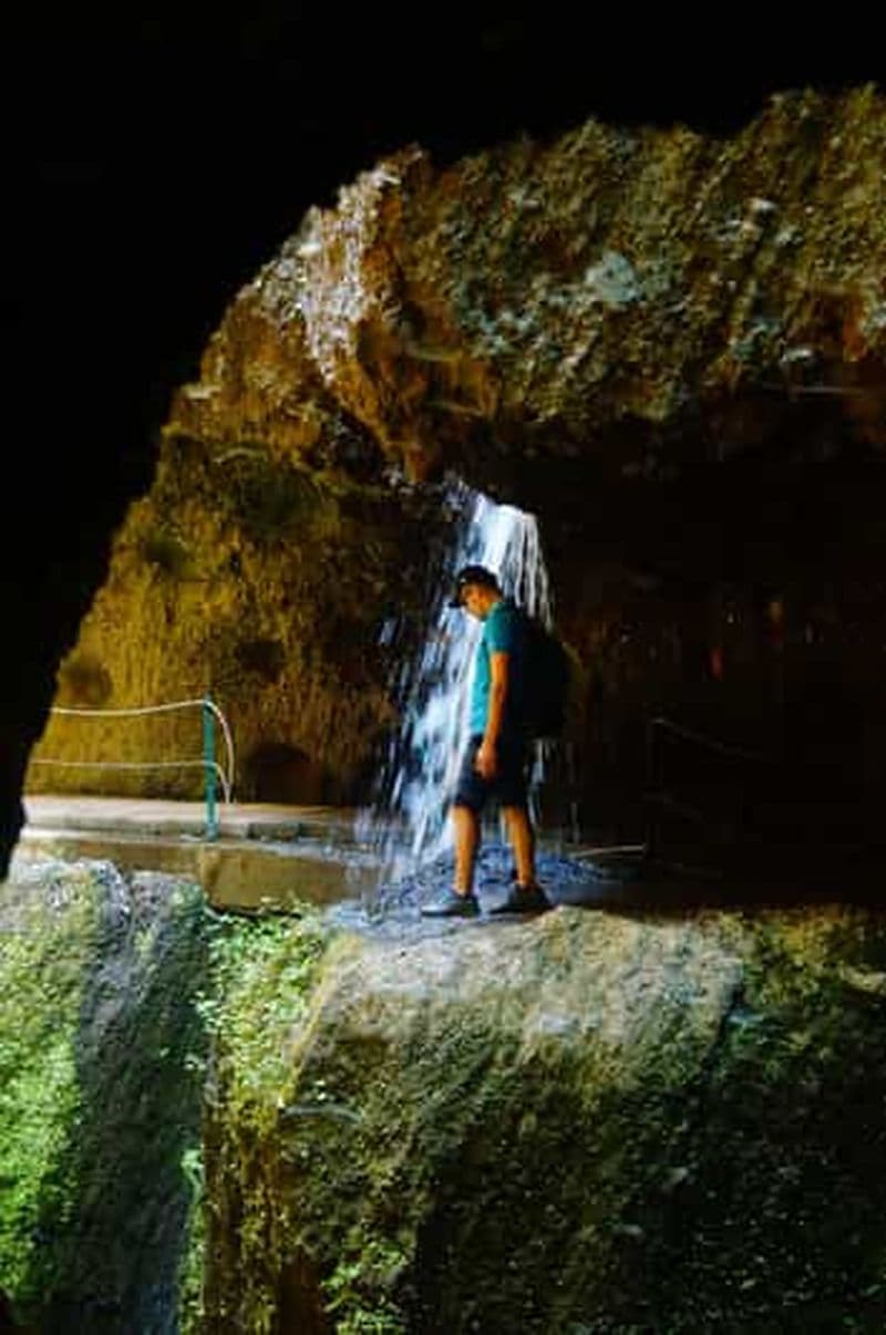 Depuis Funchal : Randonnée à Levada Nova avec arrêt à la plage