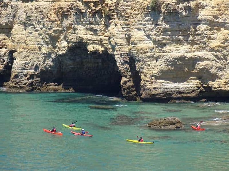 Aventures guidées en kayak de mer dans le sud-ouest de l'Algarve