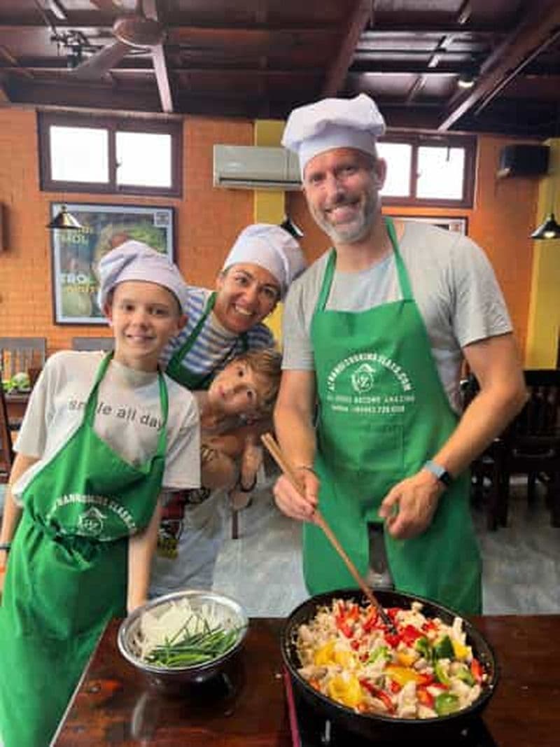 Hanoï : Atelier de cuisine authentique avec dégustation de café aux œufs