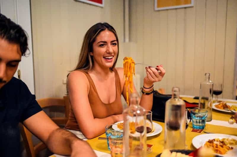 Billet Bologne : visite gastronomique locale avec 10 dégustations et vin