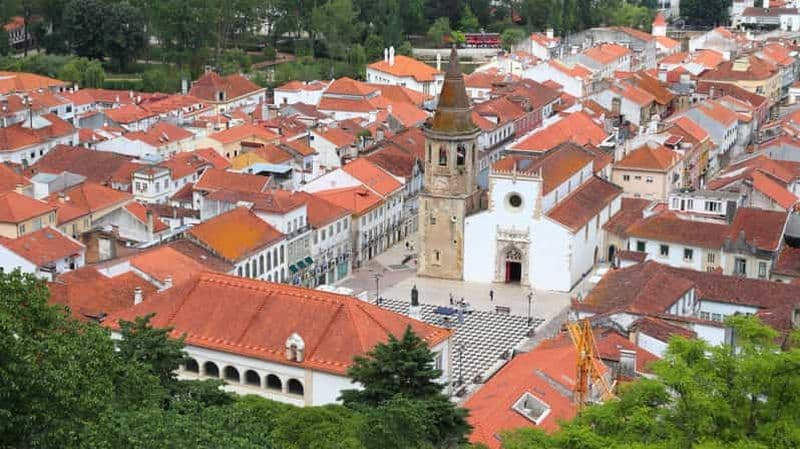 Le meilleur de Tomar : Visite à pied privée avec un habitant de la région