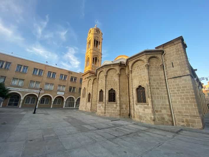 Nicosie : Visite à pied de la ville et du Street Art avec un auteur local