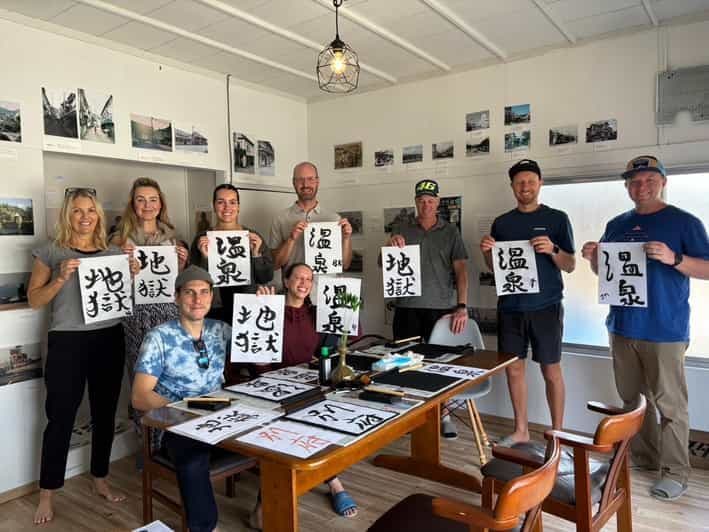 Cours de calligraphie pour débutants dans une maison centenaire