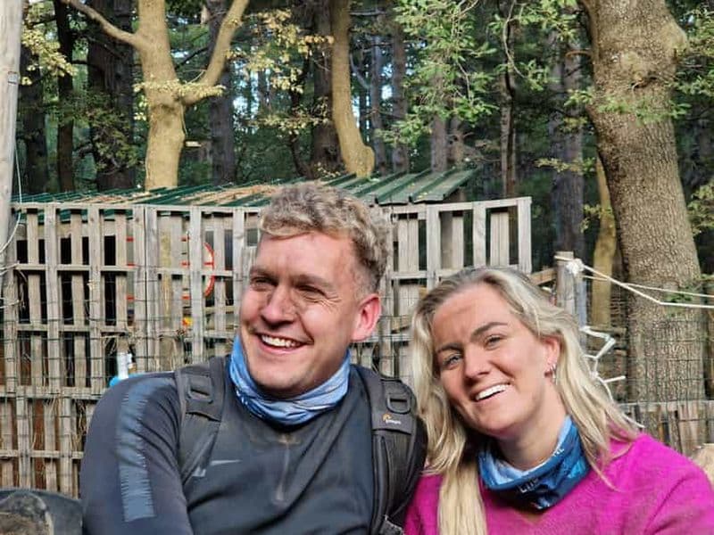 Excursion en quad de 2 heures sur l'Etna avec visite d'une grotte de coulée de lave