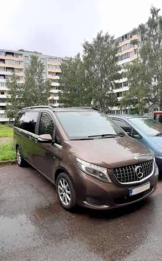 Tallinn : Transfert aéroport privé