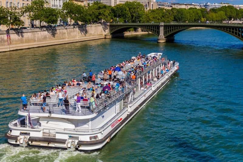 Billet Paris : Croisière touristique sur la Seine avec les Bateaux Mouches