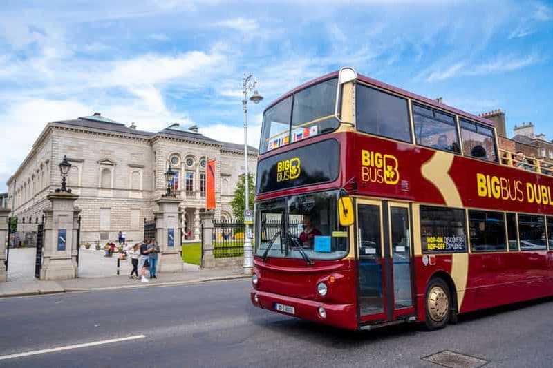 Dublin : visite en bus à arrêts multiples avec guide en chair et en os