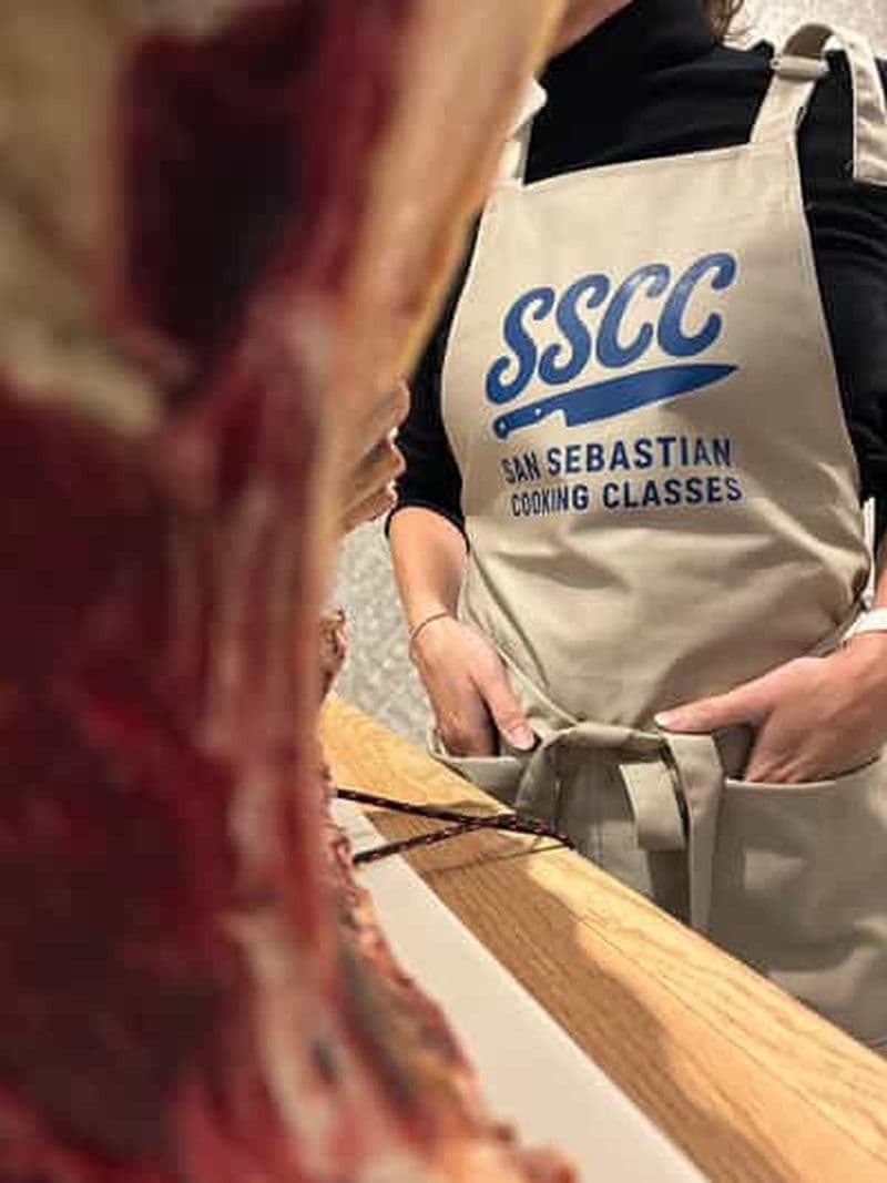Saint-Sébastien : visite du marché, cours de cuisine et repas